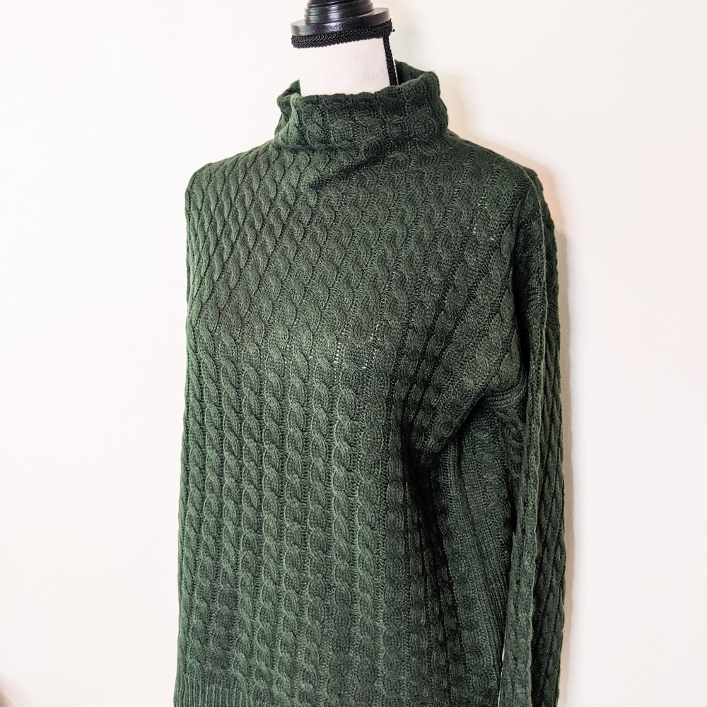 🌸FINAL⬇️🌸🌟LAST🌟NWT Line & Dot Juniper Cable Knit Sweater - Picture 2 of 5